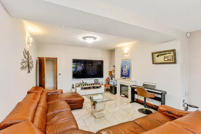 Tower Road North, Bristol, BS30, photo 3