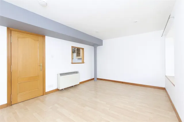 Commercial Street, Edinburgh, EH6, photo 3