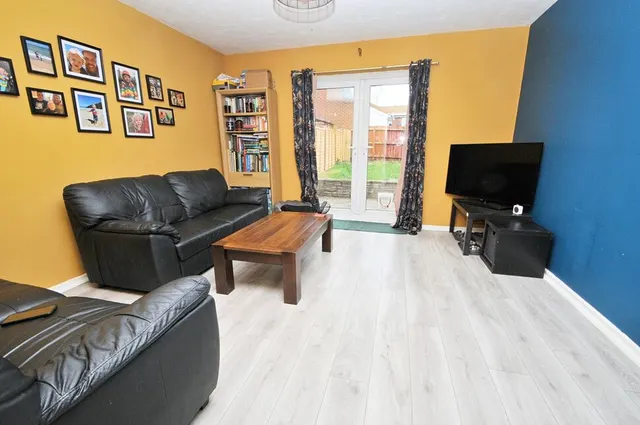 Photo 3 — Linden Drive, Bradley Stoke, Bristol, BS32