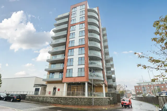 Harbour Road, Gosport, PO12, photo 1