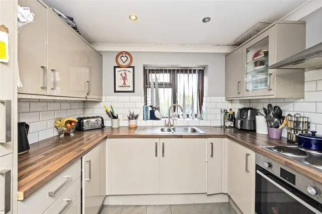 Penhill Road, Lancing, BN15, photo 3