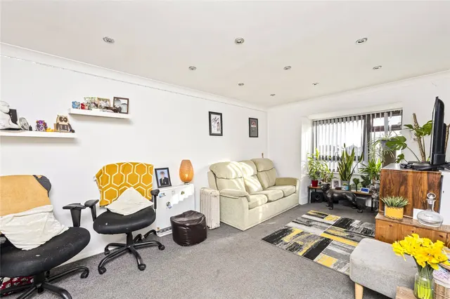 Penhill Road, Lancing, BN15, photo 2