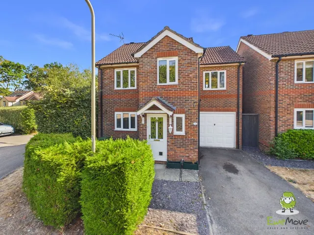 Clere Gardens, Chineham, RG24, photo 1