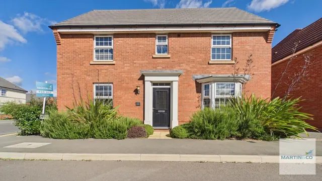 Chawton Way, Dunstall Park, Tamworth, photo 1