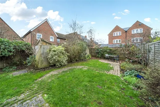 Massey Road, Thame, OX9, photo 3