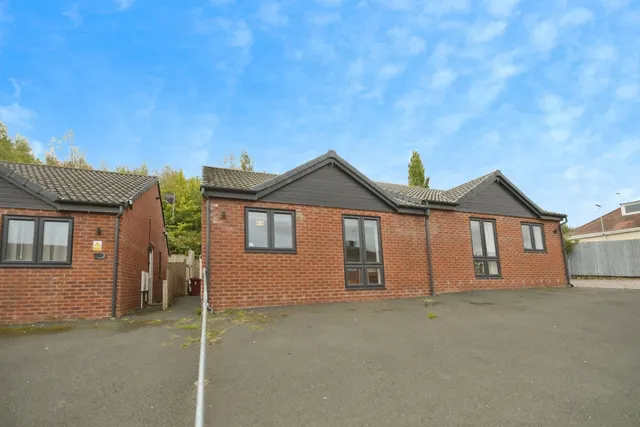 Long Lane, Shirebrook, Mansfield, Derbyshire, NG20, photo 1