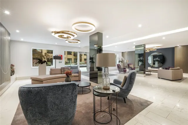 Tierney Lane, London, W6, photo 1