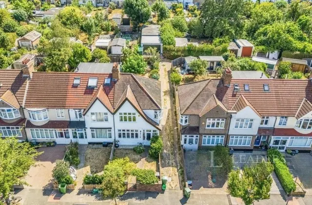 Cherry Tree Walk, Beckenham, BR3, photo 1