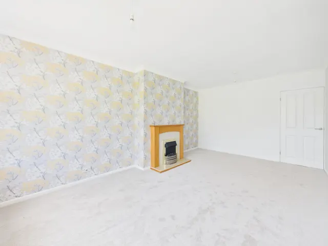 Lydgate Close, Crewe, photo 2