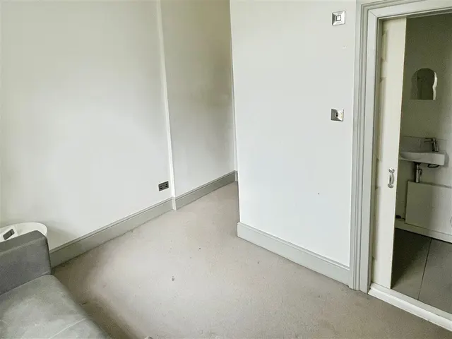 Albion Terrace, Bath, BA1, photo 3