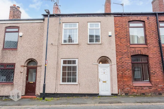 Johnson Street, Tyldesley, Manchester, M29 8AB, photo 1