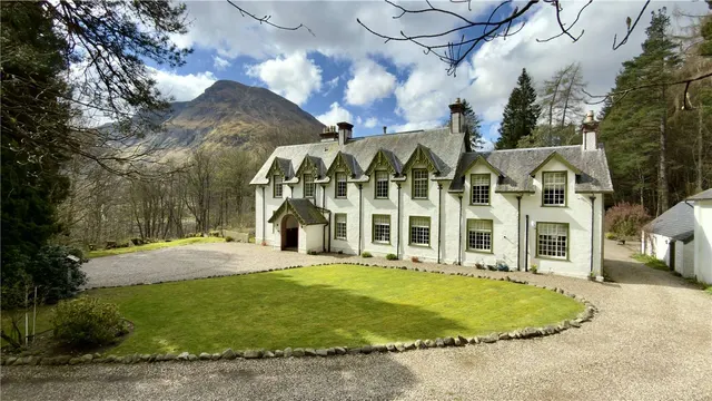 Glen Doll Lodge, Glen Clova, By Kirriemuir, Angus, DD8 4RD, photo 1