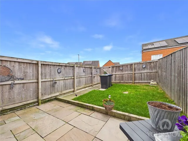 Sugarhill Crescent, Newton Aycliffe, DL5, photo 2