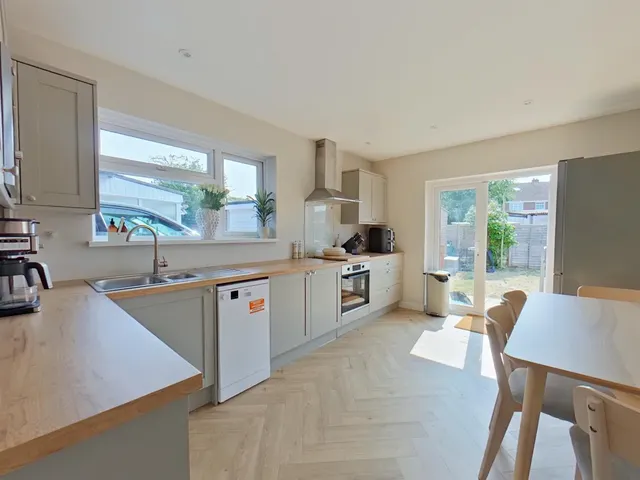 Photo 2 — East House Avenue, Stubbington, Fareham