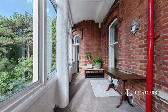 Durley Gardens, Bournemouth, BH2, photo 3