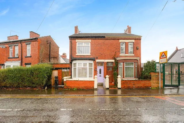 Victoria Road, Runcorn, Runcorn, WA7 5BN, photo 1
