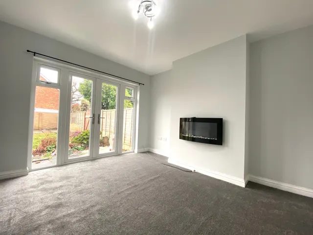 Diddington Avenue, Hall Green, B28, photo 3