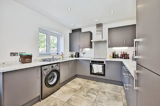 Tudor Pole Road, Glastonbury, BA6, photo 2