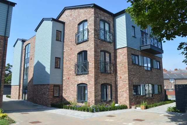 Newtons Road, Weymouth, Dorset, DT4 8EX, photo 1