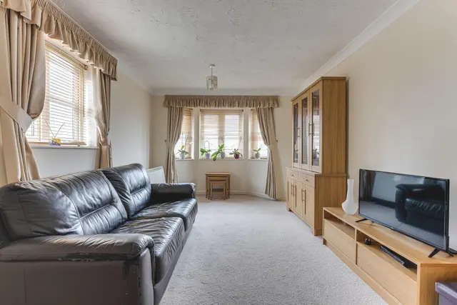 Hertford Road, Enfield, EN3, photo 3