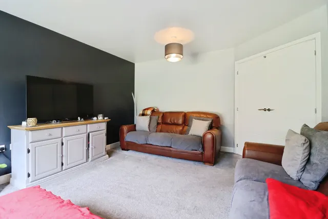 Woodcote Way, Chesterfield, S40, photo 3