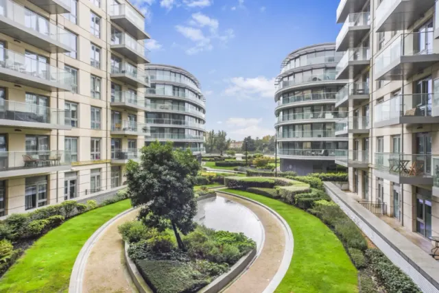 Tierney Lane, Hammersmith, W6, photo 1