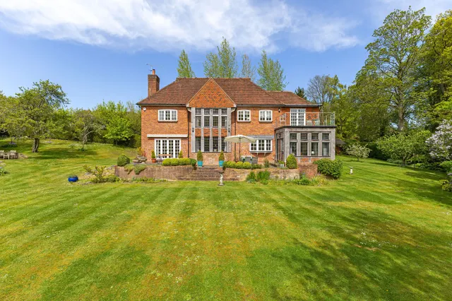 Wellhouse Road, Beech, GU34, photo 1