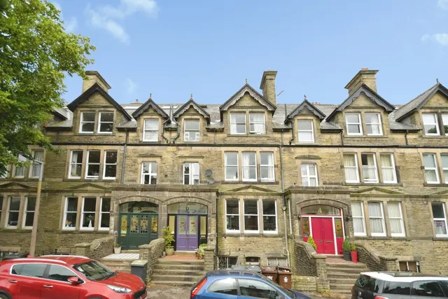 St. James Terrace, Buxton, Derbyshire, SK17, photo 1