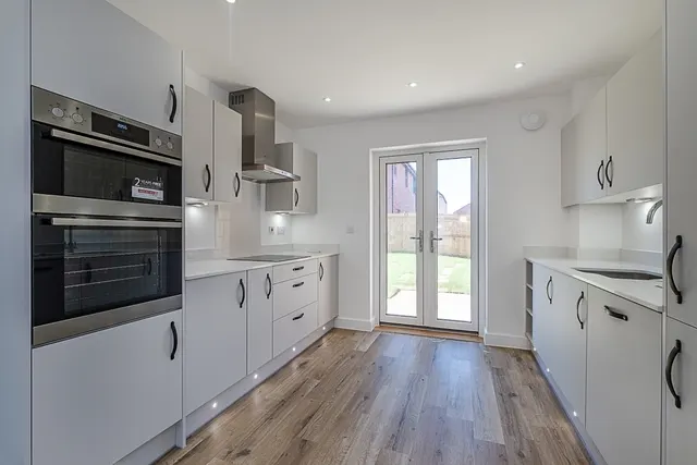 Roundhouse Road, Didcot, OX11, photo 3