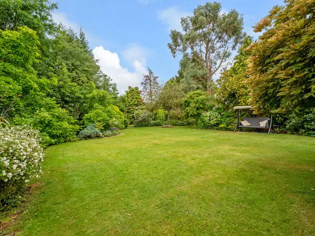Oakham Lane, Staverton, NN11, photo 2