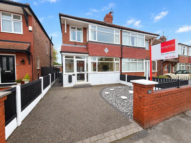 Ilfracombe Road, Stockport, SK2, photo 1