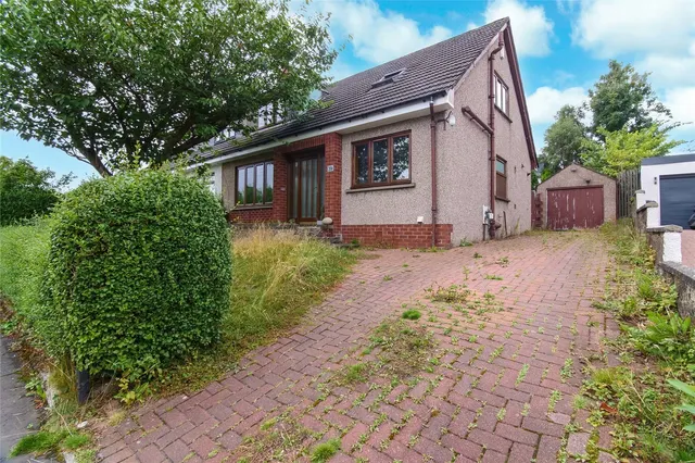 Larchfield Drive, Burnside, G73, photo 1