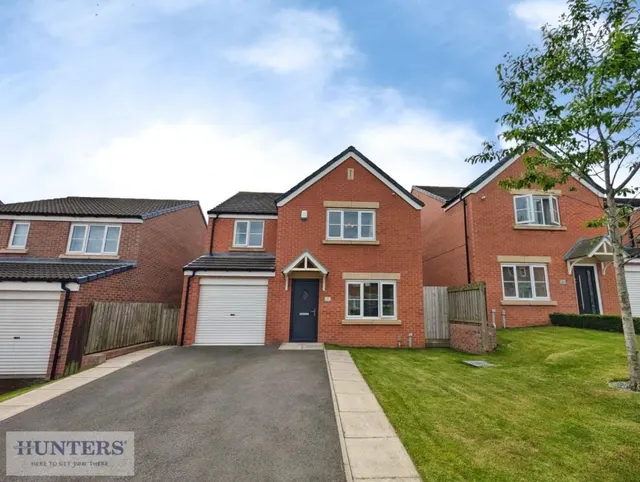 Whitehouse Court, Easington Village, County Durham, SR8 3HZ, photo 1