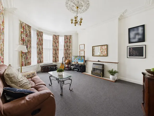 Hill Road, Weston-Super-Mare, BS23, photo 3