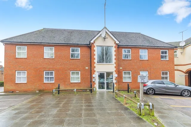 Newton Road, Bletchley, MK3, photo 1