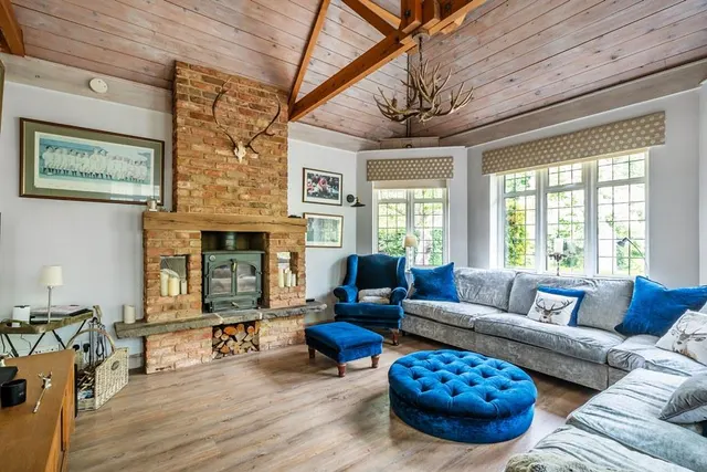 The Ridgeway, Fetcham, KT22, photo 2