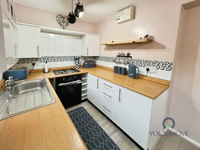 Amberwood, Newhall, DE11, photo 2