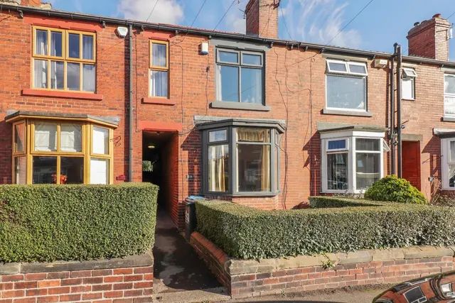 Bellhouse Road, Shiregreen, S5, photo 1