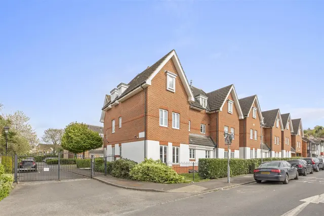 Tavistock Mews, High Wycombe, HP12, photo 1