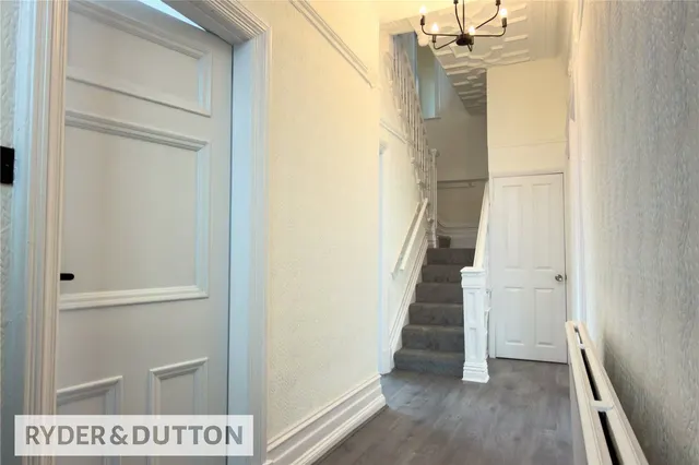 Parkfield Road North, New Moston, M40, photo 2