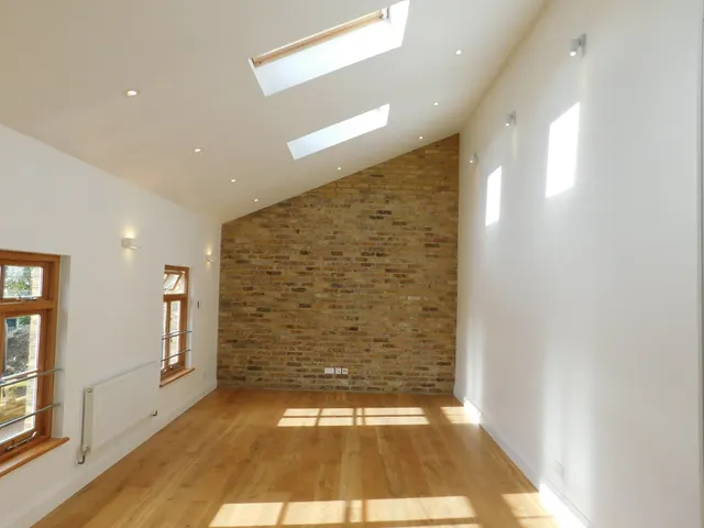 Rosebank Road, Hanwell, W7, photo 1