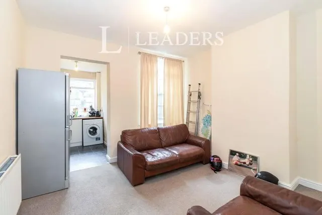 Gordon Road, Thorneywood, NG3, photo 2