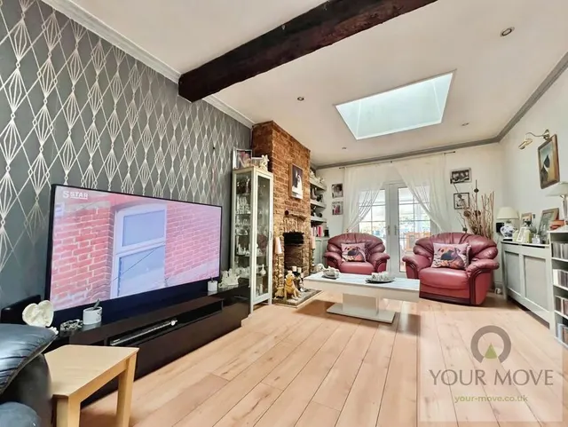 Photo 2 — Old Maidstone Road, Sidcup, DA14