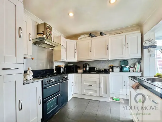 Photo 3 — Old Maidstone Road, Sidcup, DA14