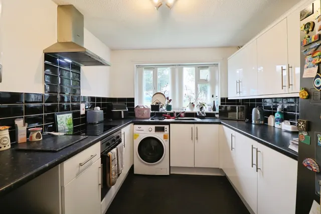 Jasmine Drive, Cardiff, CF3, photo 3