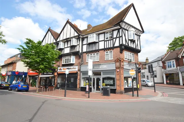 High Street, Purley, CR8, photo 1