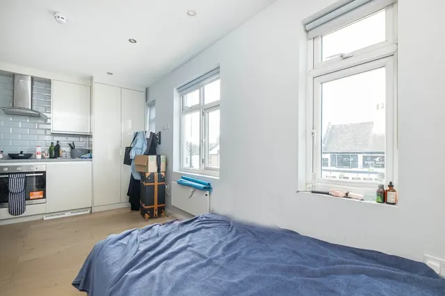 Photo 3 — Kneller Road, Whitton, TW2