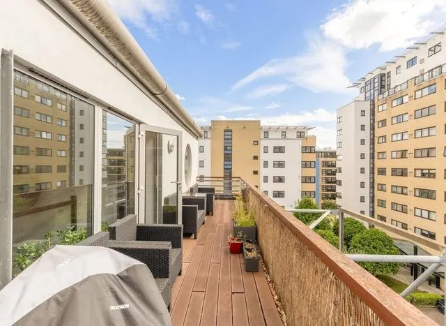 Hutchings Street, Canary Wharf, E14, photo 1