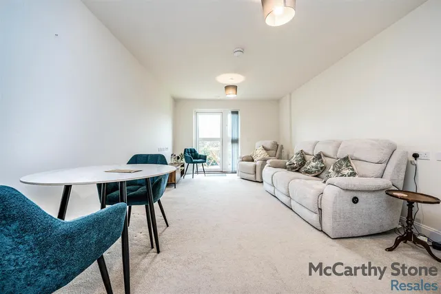 Barnsdale Drive, Westcroft, MK4, photo 3