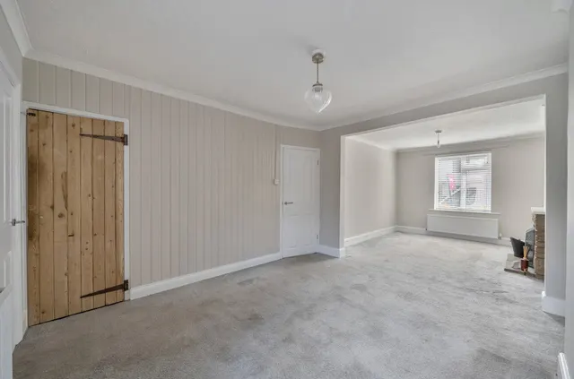 Easthampstead Road, Wokingham, RG40, photo 2